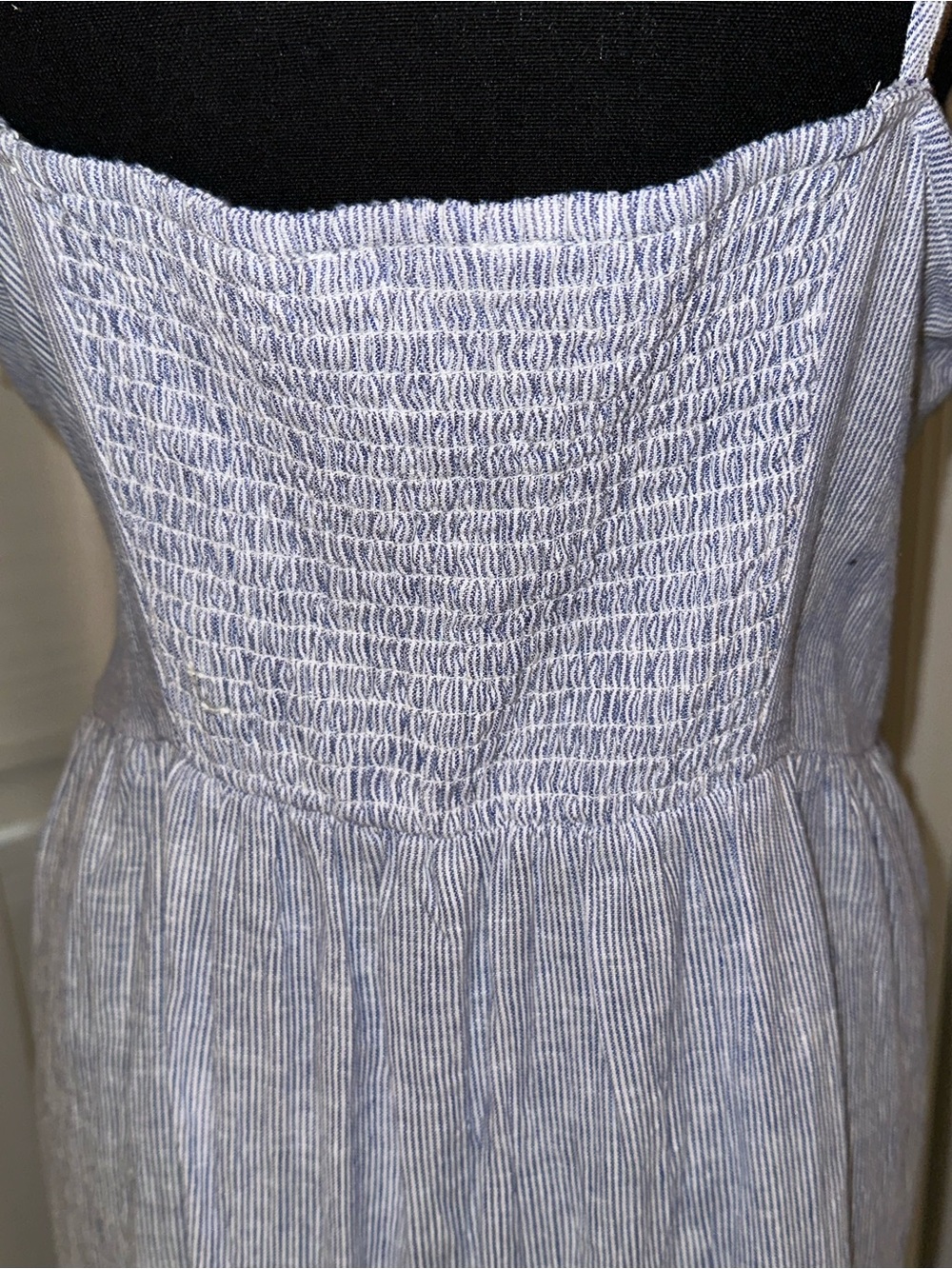 Women's Linen-Blend Blue Maxi Dress - Sleeveless Tiered Summer Dress - Picture 4 of 8